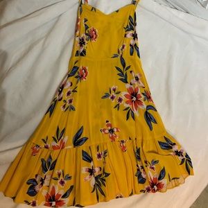 Yellow dress